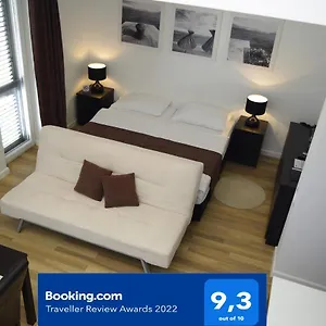 https://apartments-santis10.primorje-gorskikotar.com