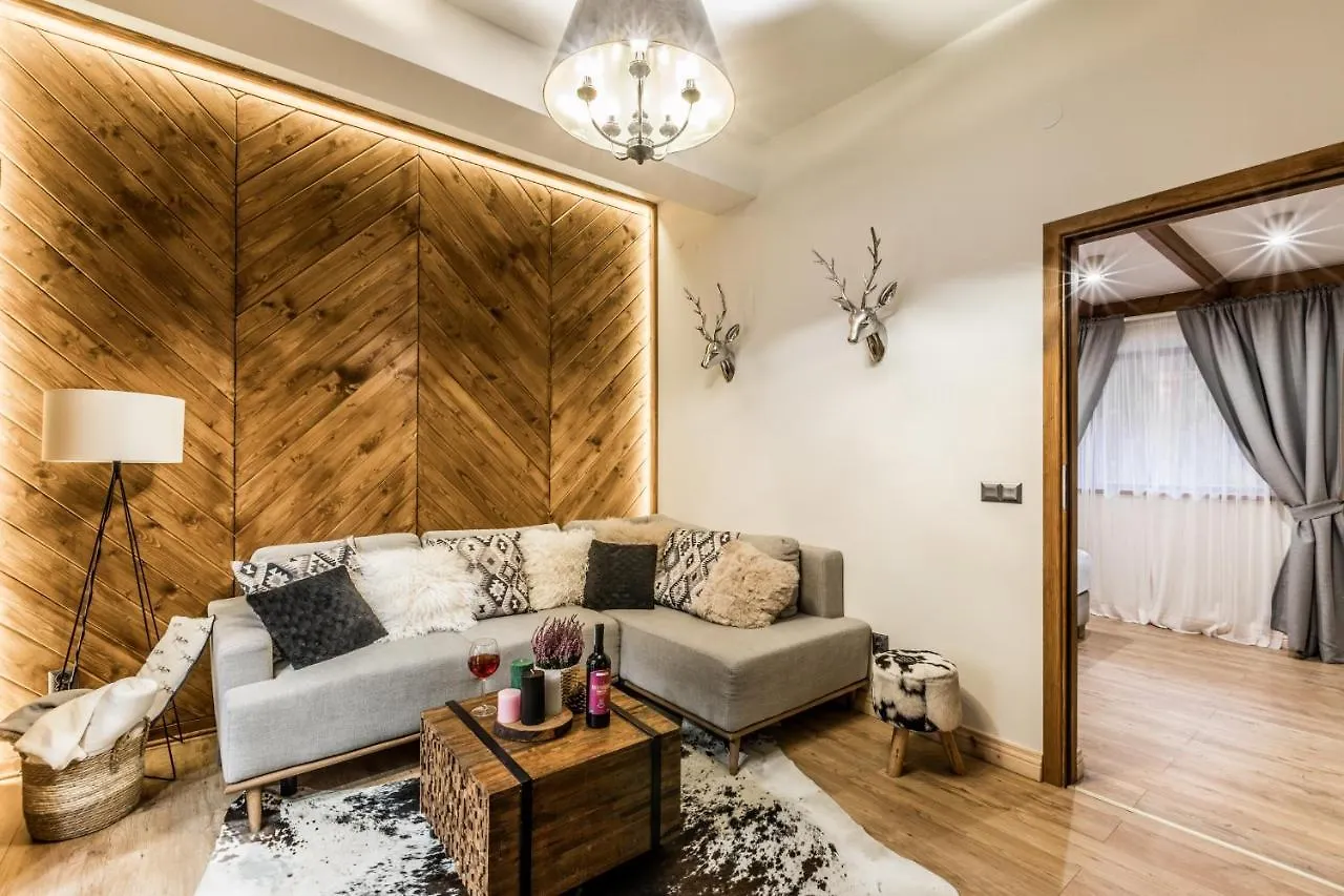 Apartamenty Forrest Nowotarska 자코파네 0*,  폴란드