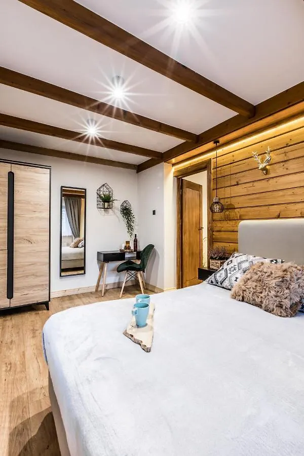 Apartamenty Forrest Nowotarska 자코파네 0*,  폴란드